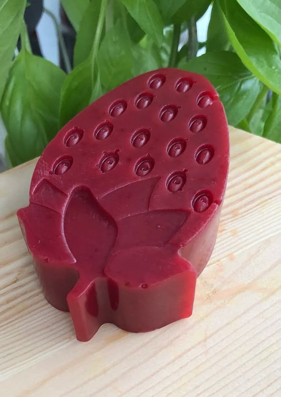 Sugarberry Bloom | Strawberry Pound Cake Soap